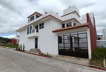 Casa en  Calle Tercera Rosas, Santa Lucía, San Cristóbal De Las Casas, Chiapas, 29250, Mex