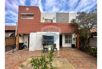 Casa en  Macul, Provincia De Santiago