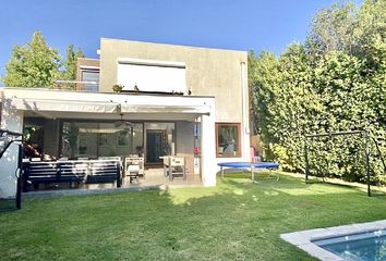 Casa en  Las Condes, Provincia De Santiago