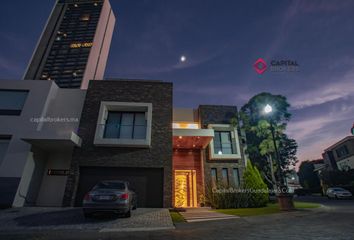 Casa en condominio en  Avenida Central 20a, Zapopan, Jalisco, 45116, Mex