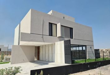 Casa en  Privada Campanario De Santa Rosa, Lomas Del Campanario Ii, Santiago De Querétaro, Querétaro, 76146, Mex