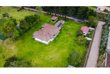 Hacienda-Quinta en  Yaruquí, Quito