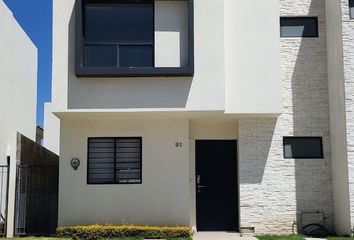 Casa en condominio en  Avenida De La Pradera 844-844, Fraccionamiento El Campestre, Zapopan, Jalisco, 45221, Mex