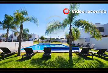 Casa en  Calle Sendero Alborada 300, La Vida Ii, Condominio Villalba, Corregidora, Querétaro, 76915, Mex