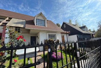 Casa en  Peñalolén, Provincia De Santiago