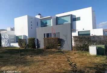 Casa en  Lomas De San Juan Sección Campestre, San Juan Del Río, Querétaro