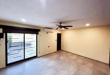 Casa en  Calle 22 273-291, San Carlos, Mérida, Yucatán, 97130, Mex