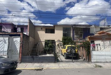 Casa en  Calle F. De Adán 232, Fuentes Del Valle, Tultitlán, México, 54910, Mex