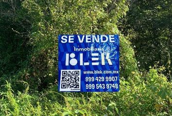 Lote de Terreno en  Calle 18 6, Chablekal, Mérida, Yucatán, 97302, Mex