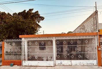 Casa en  Calle 21 11, Alemán, Mérida, Yucatán, 97148, Mex