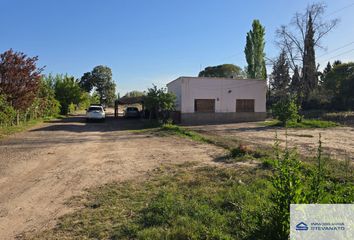 Terrenos en  Calle 25 De Mayo, Maipú, Mendoza, Arg