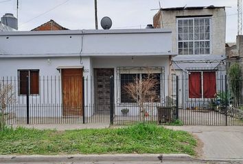 Casa en  Florencio Varela, Partido De Florencio Varela