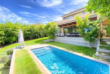 Casa en  Lo Barnechea, Provincia De Santiago