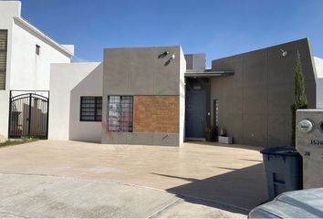 Casa en  Campos Elíseos, Juárez, Chihuahua