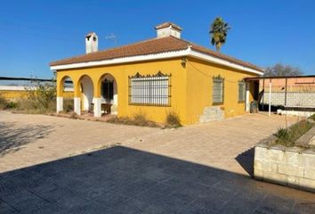 Chalet en  Carmona, Sevilla Provincia