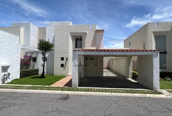 Casa en  Llano Grande, Metepec