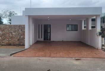 Casa en condominio en  Conkal, Yucatán, Mex