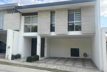 Casa en  Boulevard Punta Del Este, Punta Del Este, León, Guanajuato, 37296, Mex