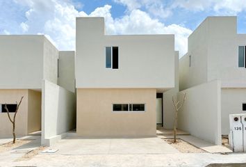 Casa en  Cholul, Mérida, Yucatán, Mex