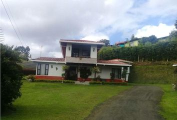 Villa-Quinta en  El Carmen De Viboral, Antioquia