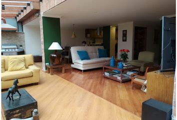 Apartamento en  La Carolina, Bogotá