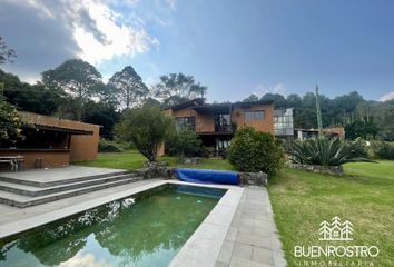 Casa en  Carretera A San Mateo Acatitlán Km 3 5, Valle De Bravo, México, 51200, Mex