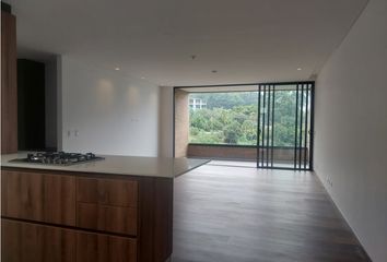 Apartamento en  Poblado, Medellín