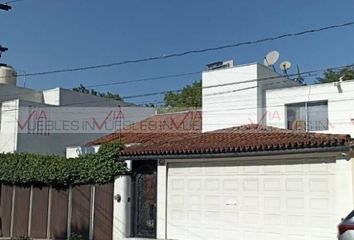 Casa en  Calle Montes Rocallosos 410, San Pedro Garza García, Nuevo León, 66260, Mex