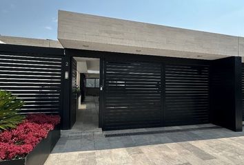 Casa en  Calle Frondoso, Lomas Country Club, Miguel Hidalgo, Huixquilucan, México, 52779, Mex