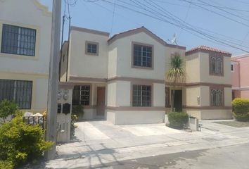 Casa en  Calle Jardín De Valencia 7702-7742, Jardines De Andalucía, Guadalupe, Nuevo León, 67193, Mex