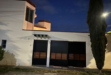 Casa en  Calle Luis De Herrera 43, Jardines De Torremolinos, Morelia, Michoacán De Ocampo, 58197, Mex