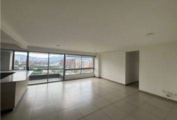 Apartamento en  Poblado, Medellín