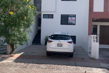 Casa en  Pedregal De Schoenstatt, Condominio Santo Tomás, El Pueblito, Corregidora, Querétaro, Mex