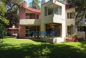 Casa en  Lomas De Bellavista, Atizapán De Zaragoza