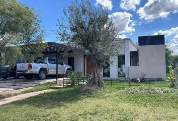 Casa en  Luján De Cuyo, Mendoza