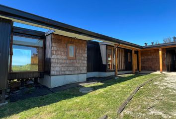 Casa en  Puerto Varas, Llanquihue