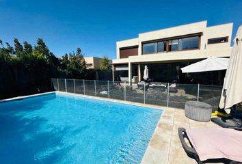 Casa en  Lo Barnechea, Provincia De Santiago