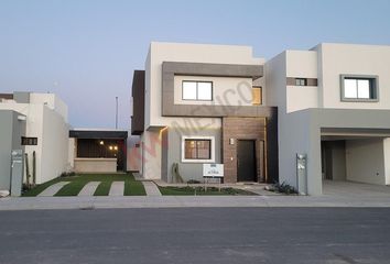 Casa en  Lucerna, Mexicali