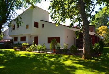 Villa en  Villafranca Del Castillo, Madrid Provincia