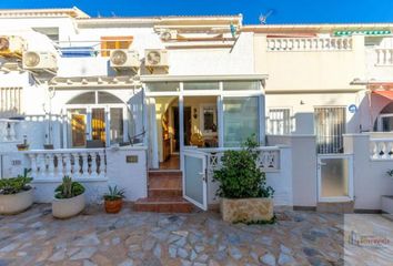 Chalet en  Distrito 3 - Playas - La Mata, Torrevieja