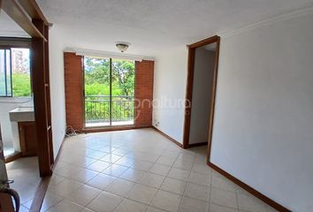 Apartamento en  Loma De Los Bernal, Medellín