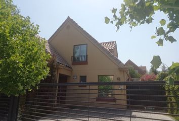 Casa en  Lo Barnechea, Provincia De Santiago