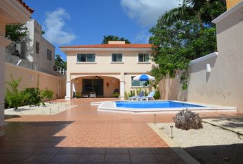 Casa en  Felipe Carrillo Puerto, Mérida, Mérida, Yucatán