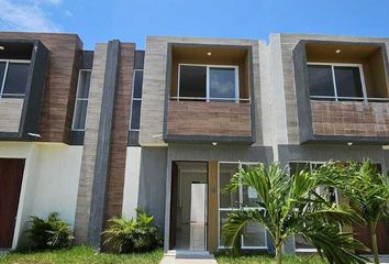 Casa en condominio en  Puente Moreno, Medellín