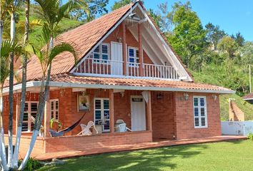 Villa-Quinta en  Girardota, Antioquia