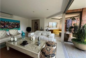 Apartamento en  Aguacatal, Cali