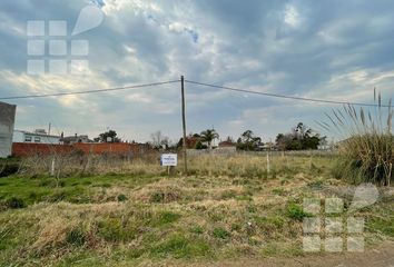 Terrenos en  Lisandro Olmos, Partido De La Plata