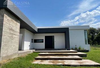 Casa en  Lomas De Los Carolinos, Córdoba Capital