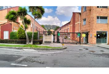 Apartamento en  Portales Del Norte, Bogotá