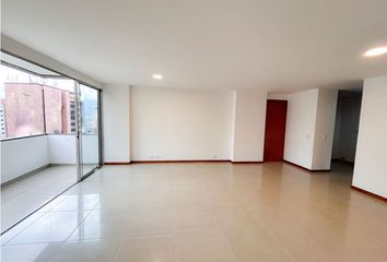 Apartamento en  Poblado, Medellín